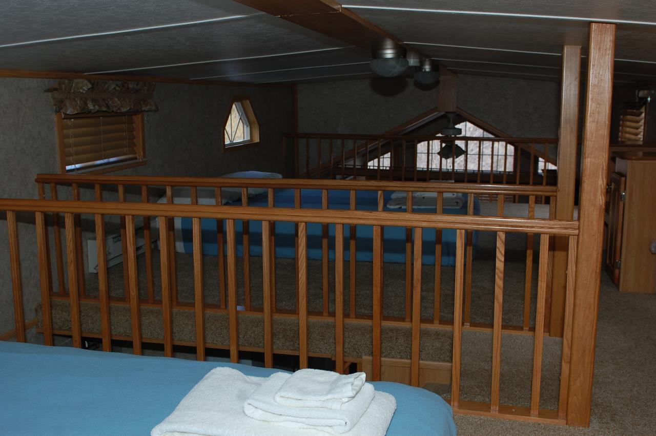 Three Rivers Resort Almont Exterior photo
